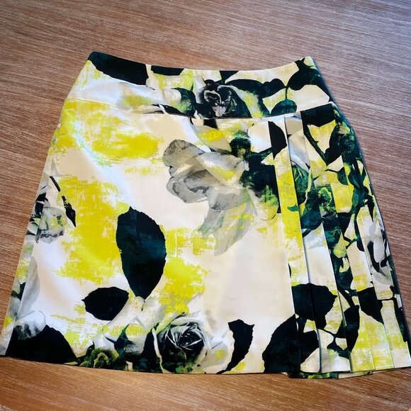 Worthington Pleated and Smooth Mini Skirt Fun Colors‎  Fully Lined Size 8P - Picture 1 of 9